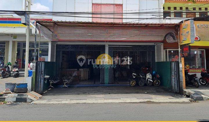 Rumah Dan Ruang Usaha Strategis di Jalan Tlogosari Pedurungan 1