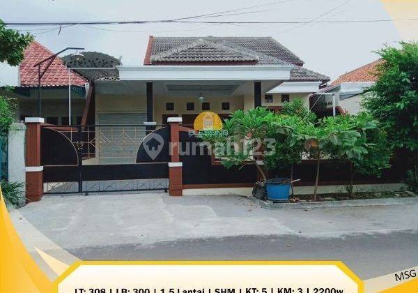 Rumah Strategis Siap Huni di Jalan Puspowarno 1