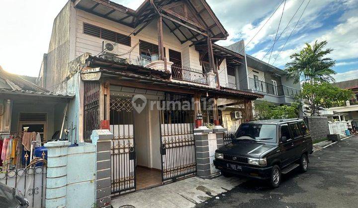 Rumah 2 Lantai Semi Furnished di Kunciran Mas Permai 1