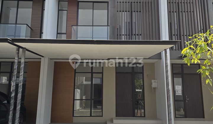 Sewa Rumah Brand New 6X15 Pik2 3+1Kt Kuningan Village Dekat Tokyo