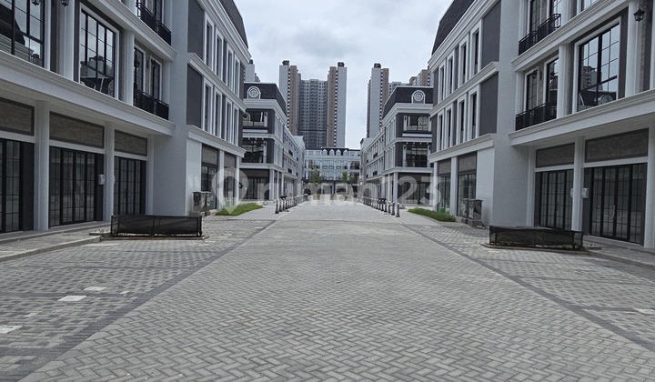 For Rent Joint Shop House Harvard Near Tokyo School & Campus Brand New Rukan Pik 2 Strategic Location 2