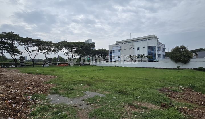 For Rent and Sale: Land Plot with Total Area of 3,848 m² in a Super Strategic Location at BSD Serpong, Jln. Pelayangan, Boulevard For Rent and Sale: Land Plot with Total Area of 3,848 m² in a Super Strategic Location at BSD Serpong, Jln. Pelayangan, Boulevard