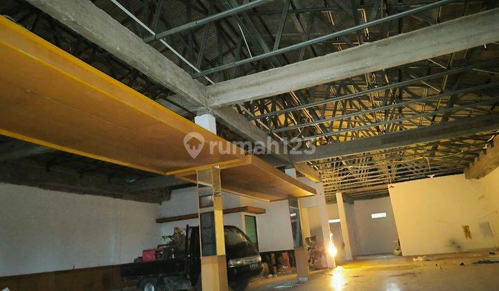 Disewakan Space Komersil Letak Strategis Cocok Untuk Retail, Showroom Dan Carwash