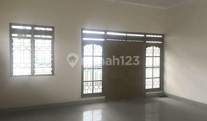 Di Jual Cepat Rumah 2Lt Luas 233M2 Cempaka Putih Tengah Jakarta Pusat 2