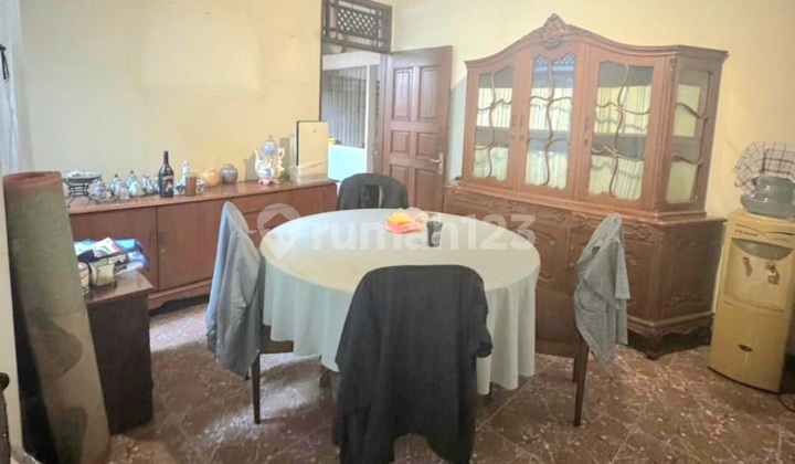 Standard 1-Storey House Area 294M2 Kayu Putih Jakarta 2