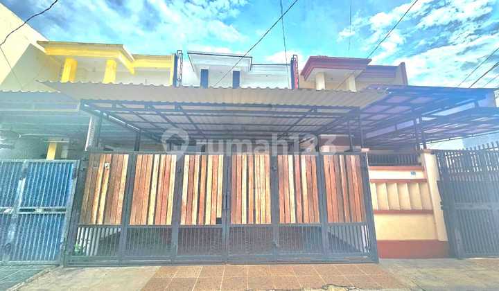 Rumah Duren Sawit 2lt Luas 114m2 Jakarta Timur. Rumah Duren Sawit 2lt Luas 114m2 Jakarta Timur.