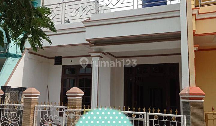 Rumah Depan Taman 2 lt Siap huni Di Taman Harapan Baru Bekasi  1