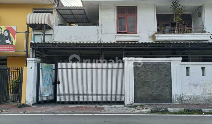 Rumah Tua Standard 2Lt 3Kt Cempaka Putih Jakarta Pusat Rumah Tua Standard 2Lt 3Kt Cempaka Putih Jakarta Pusat