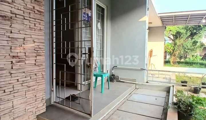 Two-Story Twin House in Vasana Harapan Indah Cluster, Bekasi. 2