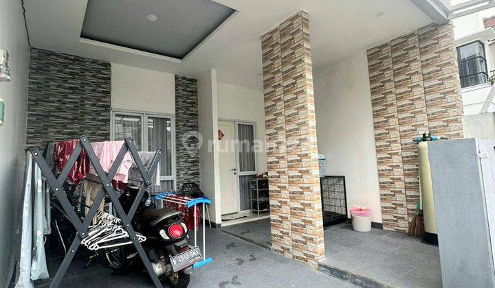 Di Jual Rumah 2 Lt Bulevard Hijau Harapan Indah Bekasi.  2