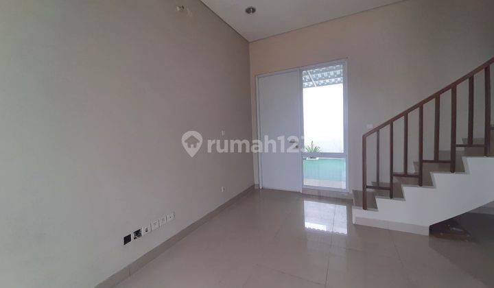 Di Sewakan Rumah 2 Lt Cluster Yarra Jakarta Timur. 2