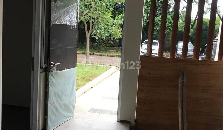 Rumah 2 Lt 5Kt Luas 200 M Dekat Gerbang Tol Jorr Pulo Gebang  2