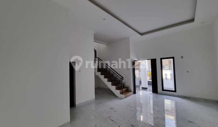 Rumah Baru Harapan Indah 2lt 3kt Bekasi. 2