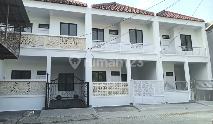 Rumah Baru Minimalis 2Lt 3Kt Harapan Indah Bekasi. Rumah Baru Minimalis 2Lt 3Kt Harapan Indah Bekasi.