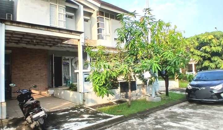 Rumah Gandeng 2lt Cluster Vasana Harapan Indah Bekasi.