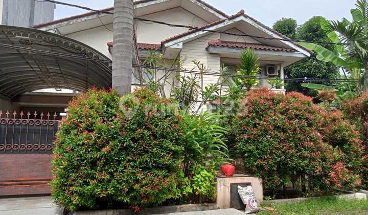 Di Jual Rumah Besar di Taman Surya Daan Mogot Jakarta