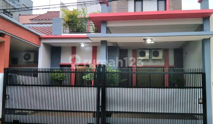 For Sale Minimalist House 2 Floors 4 Bedrooms in Harapan Indah Bekasi