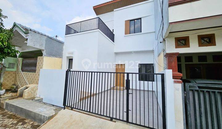 Rumah 2 Lt Type 4 Kt Harapan Indah 1 Bekasi. 2