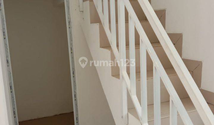 Rumah Cluster 2 Lantai Semi Furnished Di Bintaro  2