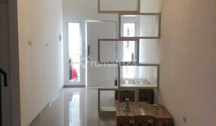 Rumah 2 Lantai di BSD, dekat pasar modern BSD  2