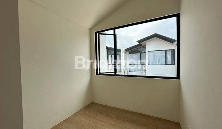 Rumah Bagus Bersih Semi Furnished Dekat Kampus di Lippo Karawaci Utara 2