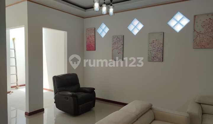 For Rent: Citra Garden Puri House, Casco Cluster, Fully Furnished, West Jakarta 2