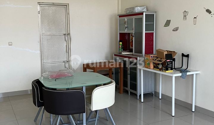 FOR SALE Shop house in GREENLAKE Bagus area, FULLY FURNISHED. 2