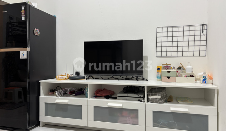 Disewakan Apartment Sky House Sutera, Type Studio, Tower Acacia, Tangerang 2