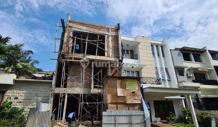 Rumah Dijual Lebak Bulus, Unit Baru, Komplek Elit, Jalan 3 Mobil 2