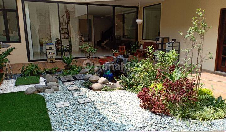 Di Jual Rumah 12 X 30 M2 Lokasi Jalan Raya 3 Jalur Mobil Akses Mudah Sekali 1