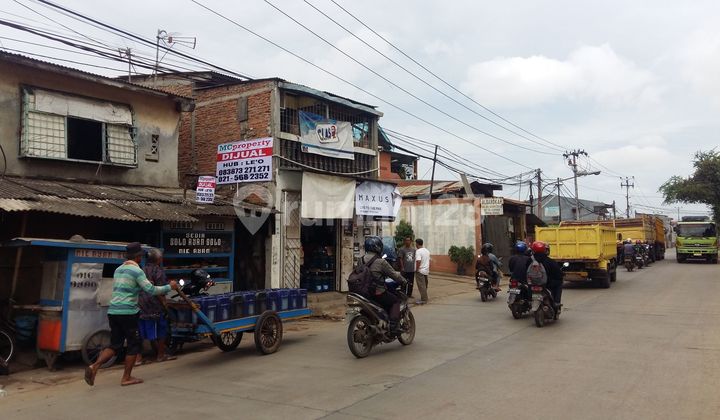 Ruko di Jl kayu besar dekat cengkareng ring road  jakarta barat uk  5x20 dua lantai ls bgn 150  surat sh SHM 2