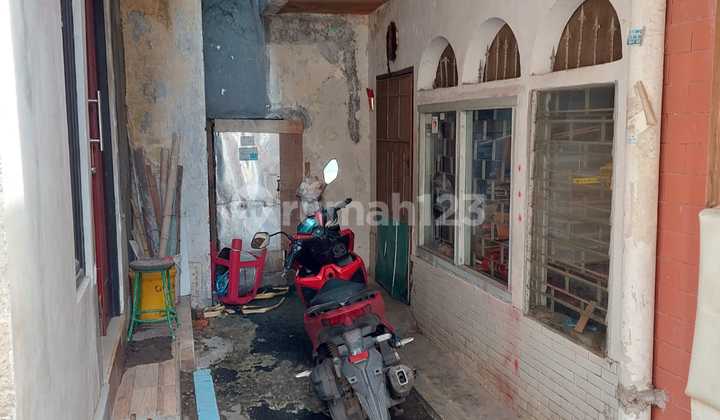 Rumah Dua Lantai di Jkt Pusat Dekat Pasar Senen 2