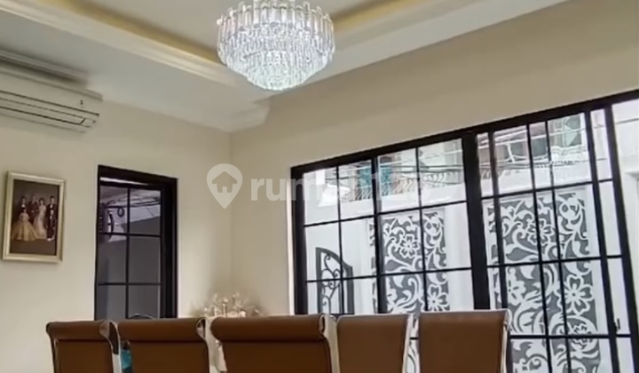 Rumah di Sunter Agung Jaya Jakarta Utara Classic Minimalis Interior Furnished