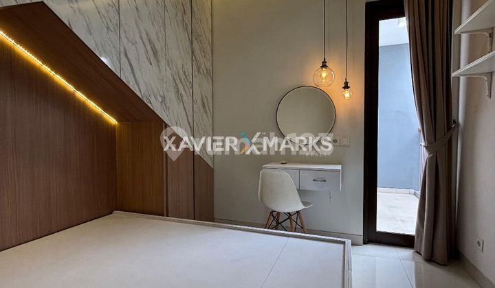 Furnished Interior Nice House Cheap in Prestigia Eminent BSD Near Aeon