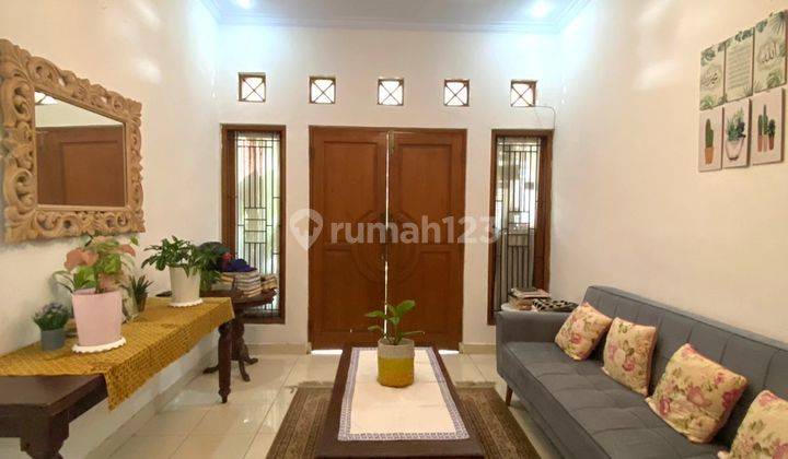 RUMAH LOKASI STRATEGIS JAGAKARSA JAKARTA SELATAN 1