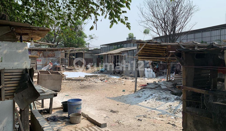 Tanah Komersial Hadap Jalan Raya Cocok untuk Gedung Gudang Sekolah Showroom atau Lapangan Padel Gatot Subroto Tangerang Kota