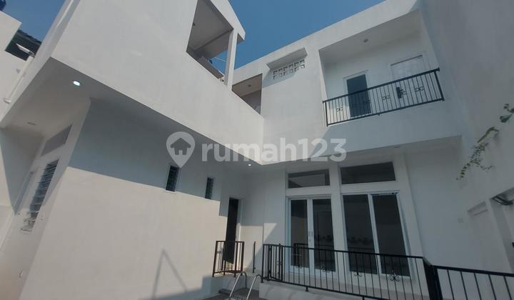 Rumah Baru Ada Swimming Pool Cakep Cinere Estate Depok