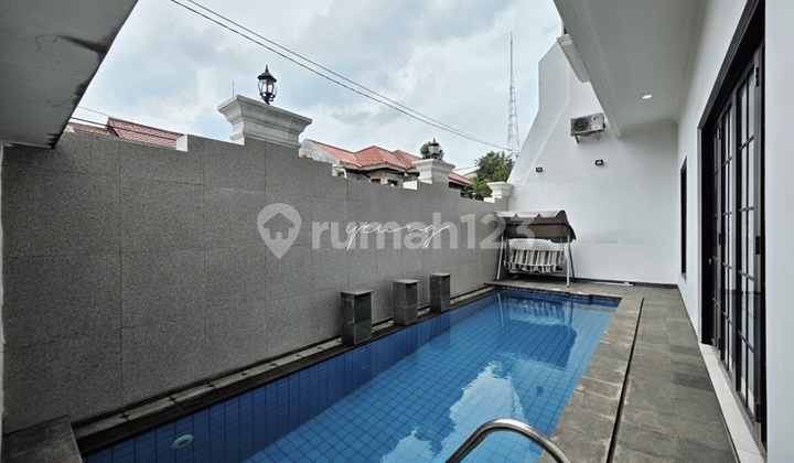 Rumah Hook Brand New Modern Classic Joglo Meruya Jakarta Barat
