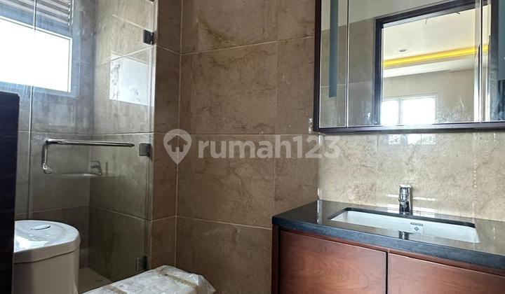 Modern Tropical 3-Storey House, Pesona Garden Townhouse, South Jakarta 2