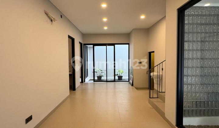 NEW HOUSE The Green Royal Blossom BSD 3 Floors