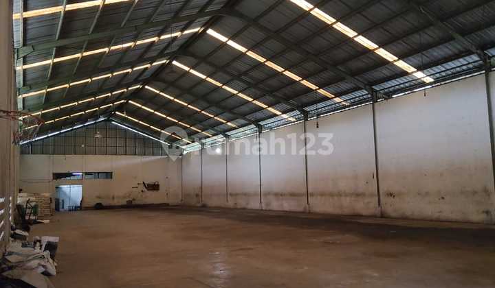 Warehouse Ex Factory for Sale in Legok, Tangerang