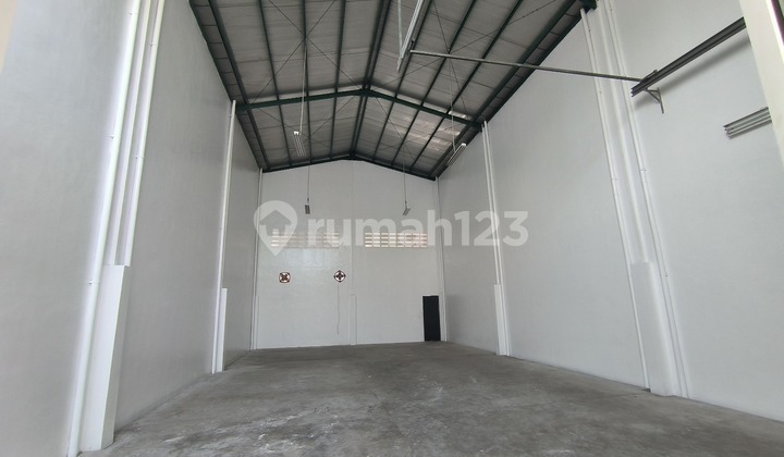 Warehouse for Rent at Bizpark Daan Mogot, West Jakarta