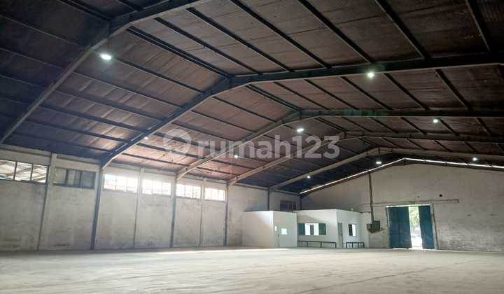 Warehouse for Rent in Karawaci, Tangerang City