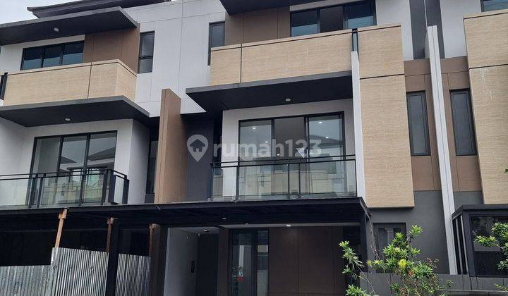 Rumah Baru 3lt Hadap Utara Cluster Kiyomi Zora BSD 1