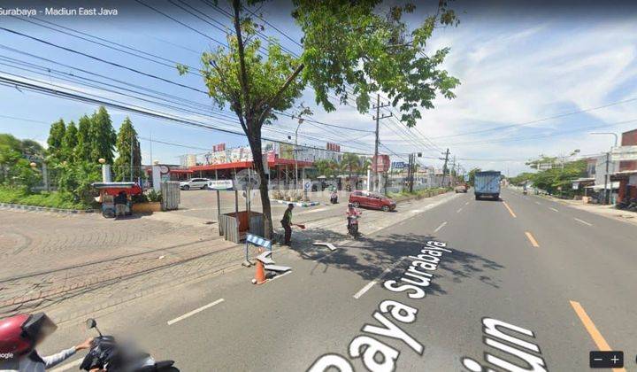 RUMAH DI JALAN RAYA YOS SUDARSO,TUNGGORONO,JOMBANG-JATIM 2