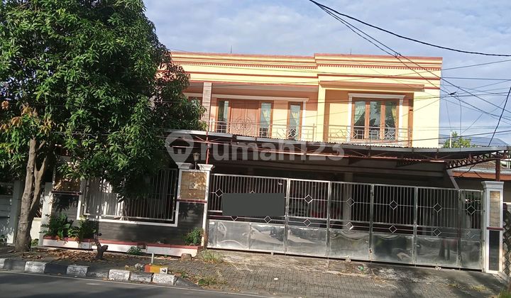 Rumah Besar 2 Lantai di Semarang Barat Siap Menerima Penyewa Baru 1