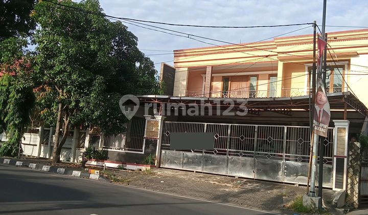 Rumah Besar 2 Lantai di Semarang Barat Siap Menerima Penyewa Baru 2