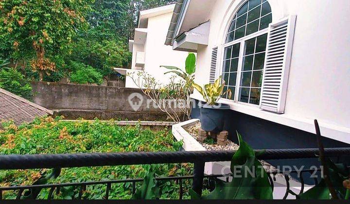 Lahan Bonus Rumah Gaya Eropa Depan Lapangan Golf Sentul Bogor 2