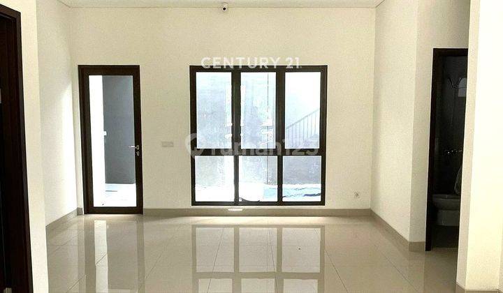 Rumah Minimalis Modern Posisi Hook Di BSD 7459  2