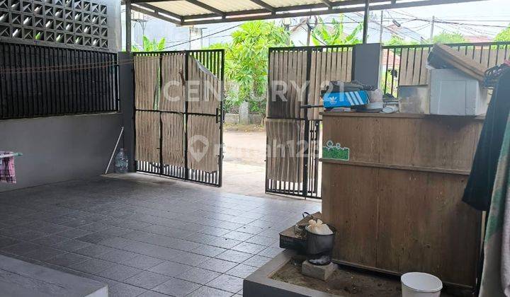 Rumah 2 Lantai Bagus SHM Di Villa Melati Mas 2